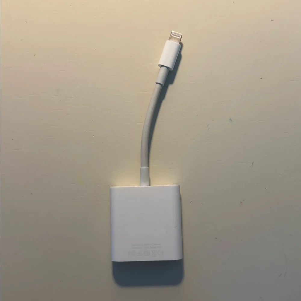 Apple White Power Cables for Tablets & iPhones